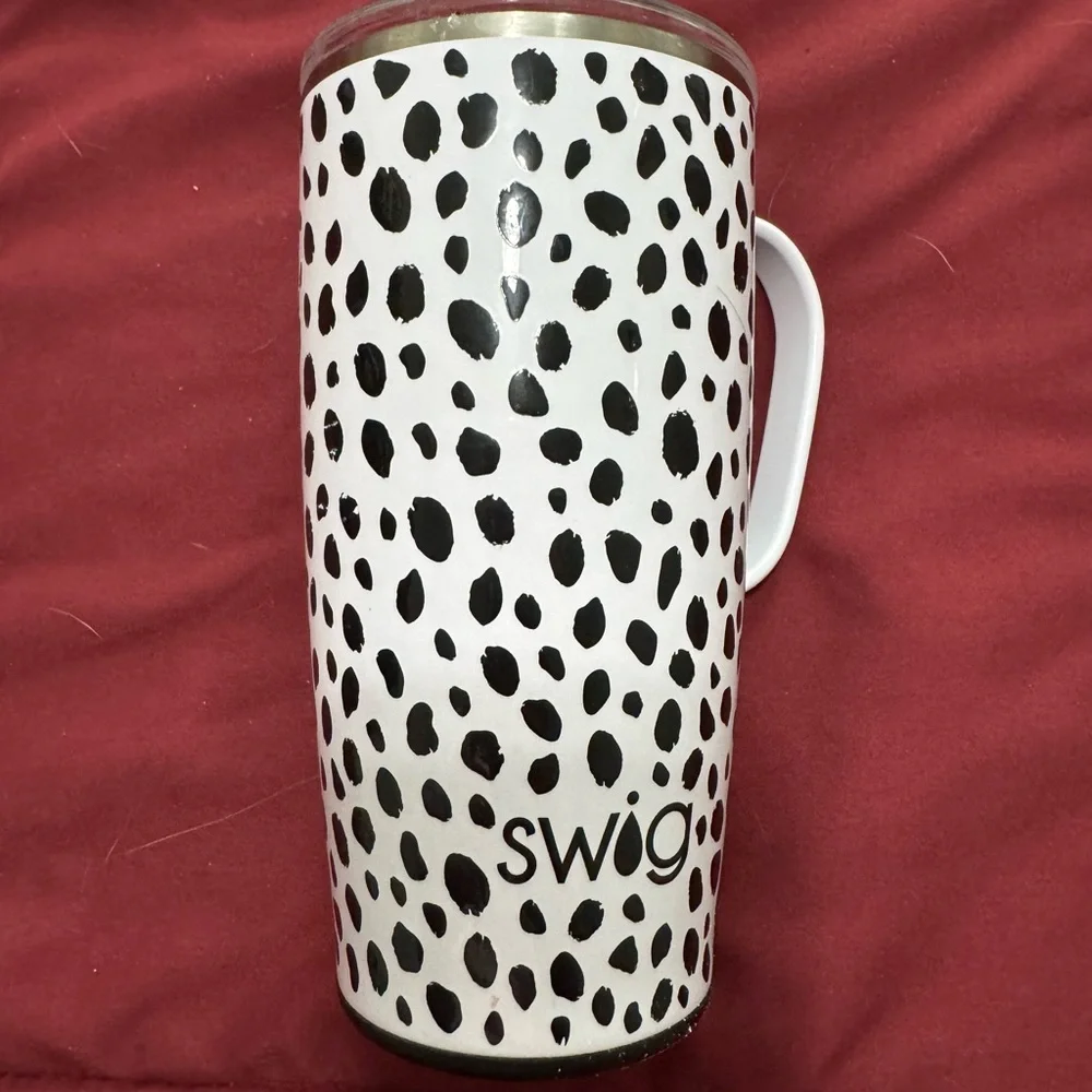 Swig Black and White Spotted Mug - Picture 1 of 2